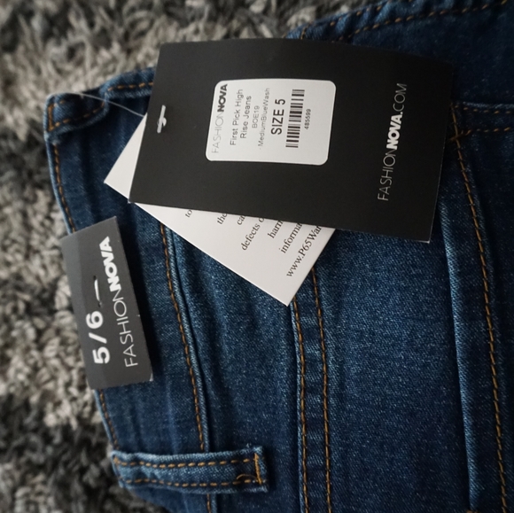 New First Pick High Rise Jeans - Picture 3 of 4